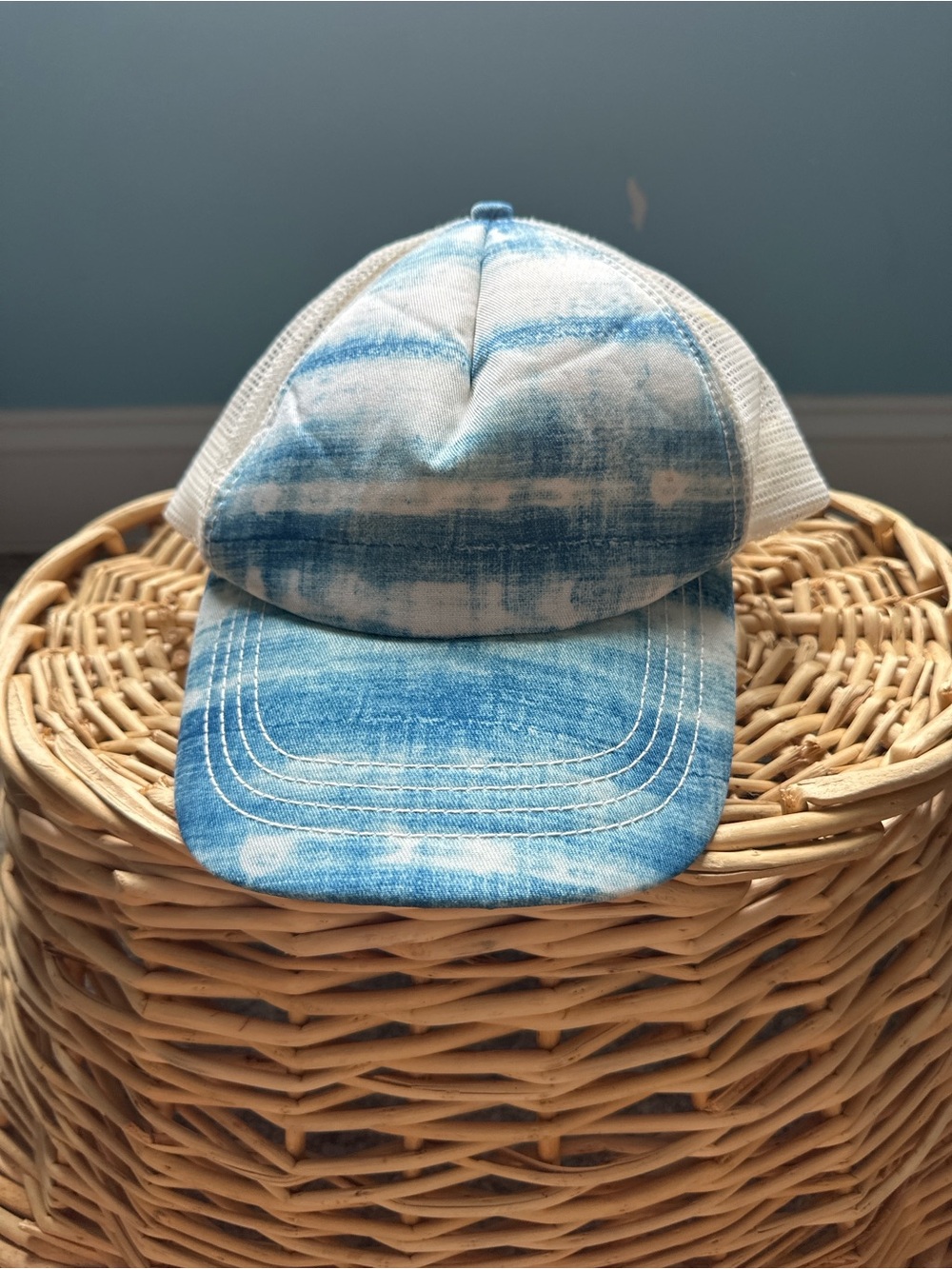 Billabong Kids Blue and White Tie-Dye Trucker Hat